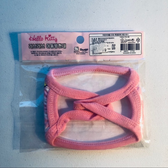 New Hello Kitty Sanrio Kids Facemask One Size - Picture 4 of 4